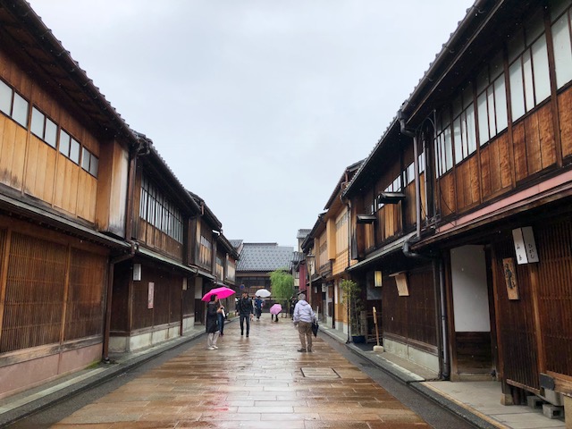 ひがし茶屋街