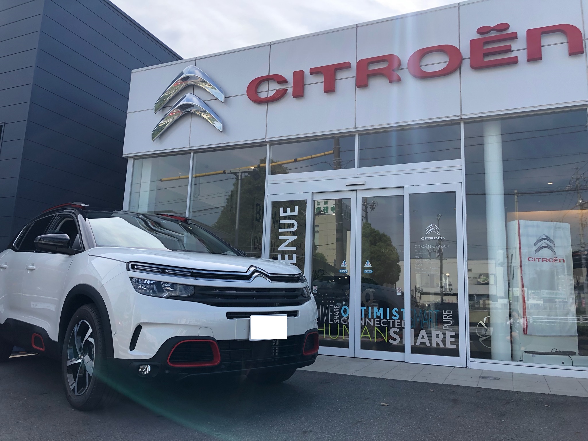 C5 AIRCROSS 展示完了＆試乗車準備完了☆