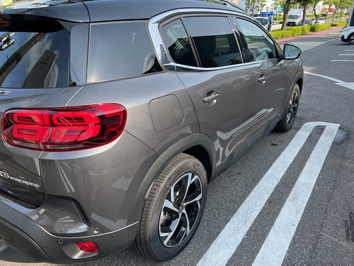 C5 AIRCROSS PLUG-IN HYBRID の給油口