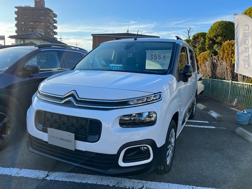 高年式走行距離極少車あります☆BERLINGO