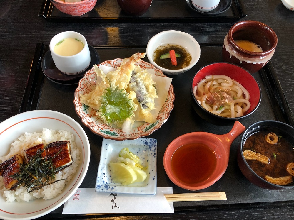 麦