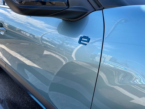 e-C4 ご試乗可能です〇