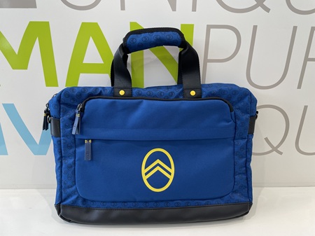 シトロエンブティック　LAPTOP BAG CITROEN MONOGRAMME